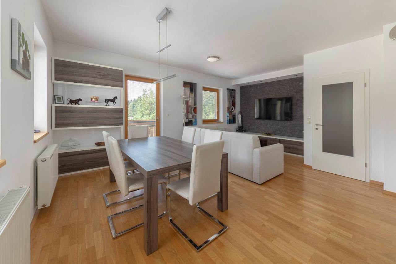 Sunee Apartment Kranjska Gora Esterno foto